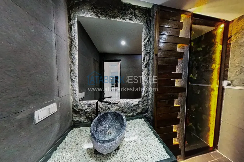 Kupuj  Elitarny triplex penthouse o oryginalnym designie w Alanya, dzielnica Mahmutlar 66 