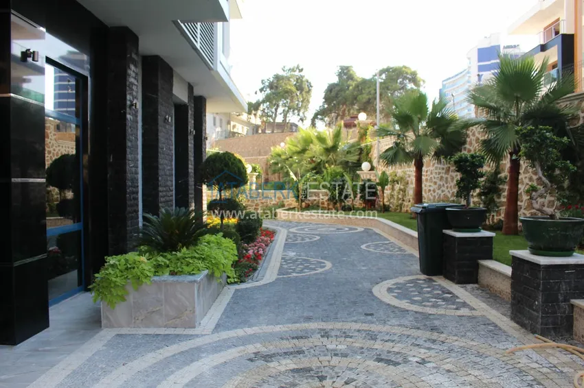 Apartament 1+1 z widokiem na morze w Tosmur — 300 metrów od plaży. Nieruchomość na zezwolenie na pobyt w Alanyi 11 