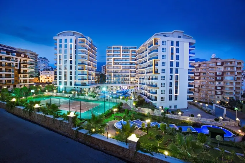 Apartament 1+1 z widokiem na morze w Tosmur — 300 metrów od plaży. Nieruchomość na zezwolenie na pobyt w Alanyi 1 