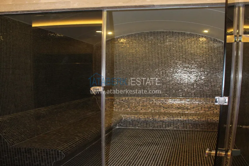 Apartament 1+1 z widokiem na morze w Tosmur — 300 metrów od plaży. Nieruchomość na zezwolenie na pobyt w Alanyi 27 