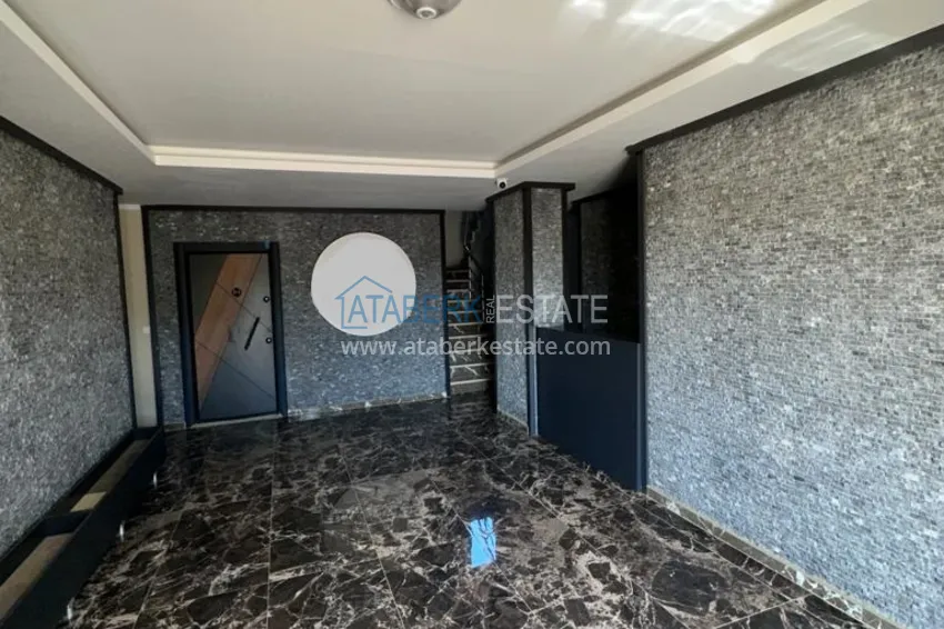 Dwupoziomowy penthouse 3+1 w Kargicak, Alanya — Apartament dwupoziomowy z widokiem na góry  9 