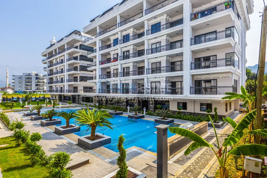 Dwupoziomowy penthouse 3+1 w Kargicaku — pod klucz, odpowiedni dla obywatelstwa 1 