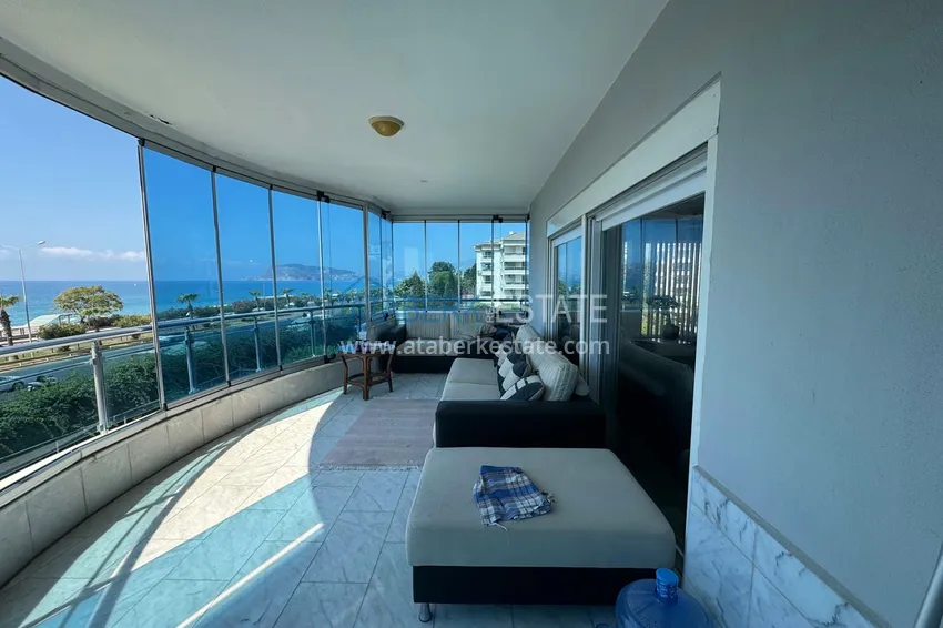 Kupuj Luksusowy apartament 3+1 na pierwszej linii w Tosmur, Alanya — układ liniowy, meble, widok na morze 13