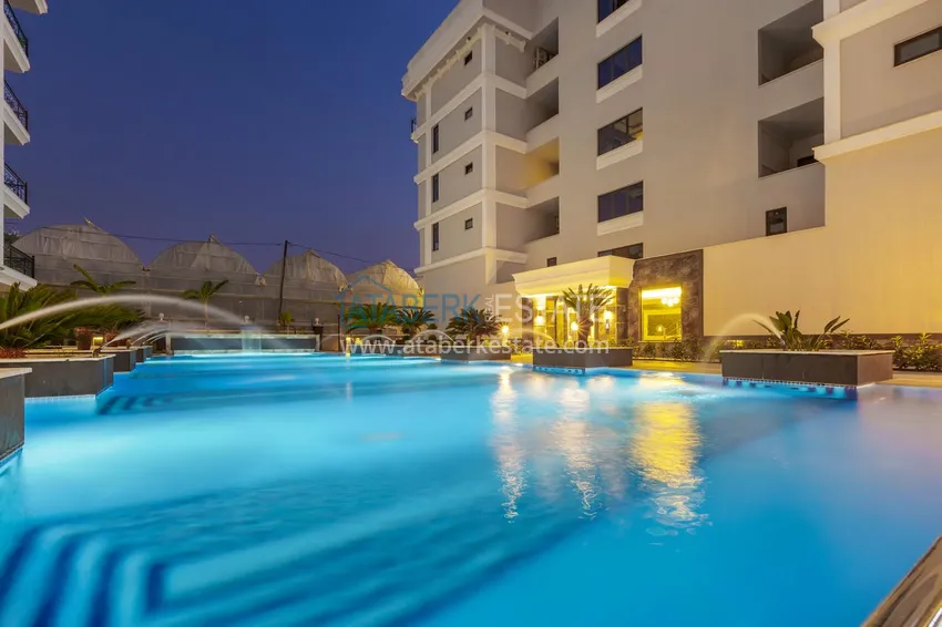 Dwupoziomowy penthouse 3+1 w Kargicaku — pod klucz, odpowiedni dla obywatelstwa 14 