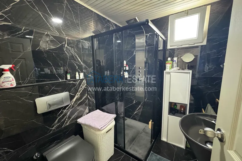 Kupuj Luksusowy apartament 3+1 na pierwszej linii w Tosmur, Alanya — układ liniowy, meble, widok na morze 19