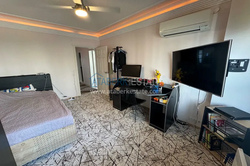 Kupuj Luksusowy apartament 3+1 na pierwszej linii w Tosmur, Alanya — układ liniowy, meble, widok na morze 20