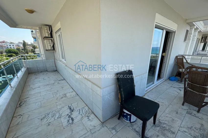 Kupuj Luksusowy apartament 3+1 na pierwszej linii w Tosmur, Alanya — układ liniowy, meble, widok na morze 26