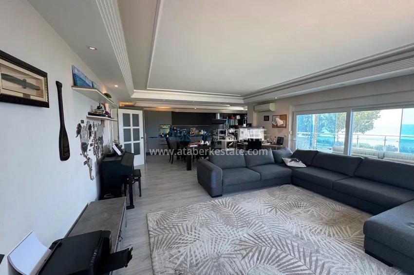 Kupuj Luksusowy apartament 3+1 na pierwszej linii w Tosmur, Alanya — układ liniowy, meble, widok na morze 4