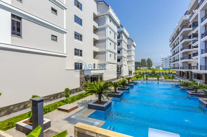 Dwupoziomowy penthouse 3+1 w Kargicaku — pod klucz, odpowiedni dla obywatelstwa 6 