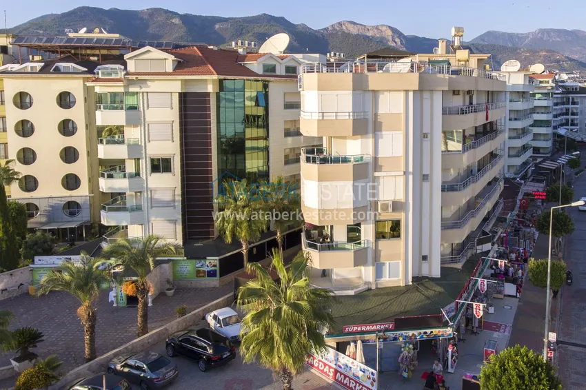 Mieszkanie 2+1 na zezwolenie na pobyt w dzielnicy Alanya — Oba, pierwsza linia brzegowa 1 