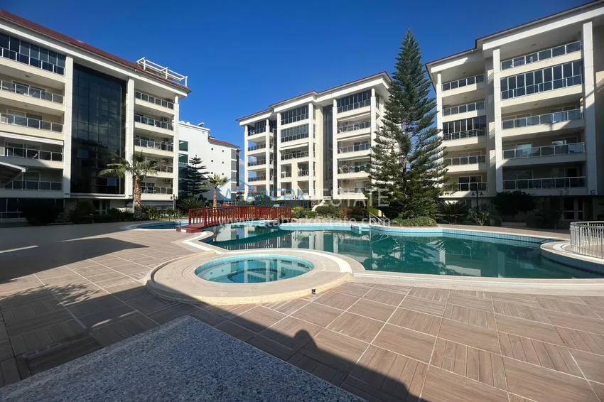 Apartament 2+1 w Alanyi, dzielnica Kestel, zaledwie 200 metrów od morza — nadaje się do uzyskania obywatelstwa 2 