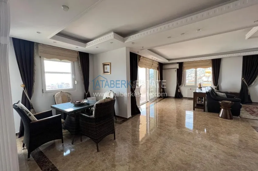 Kupuj  Przestronny, panoramiczny dwupoziomowy penthouse w centrum Alanyi — umeblowany i wyposażony w saunę, odpowiedni na zezwolenie na pobyt  5 