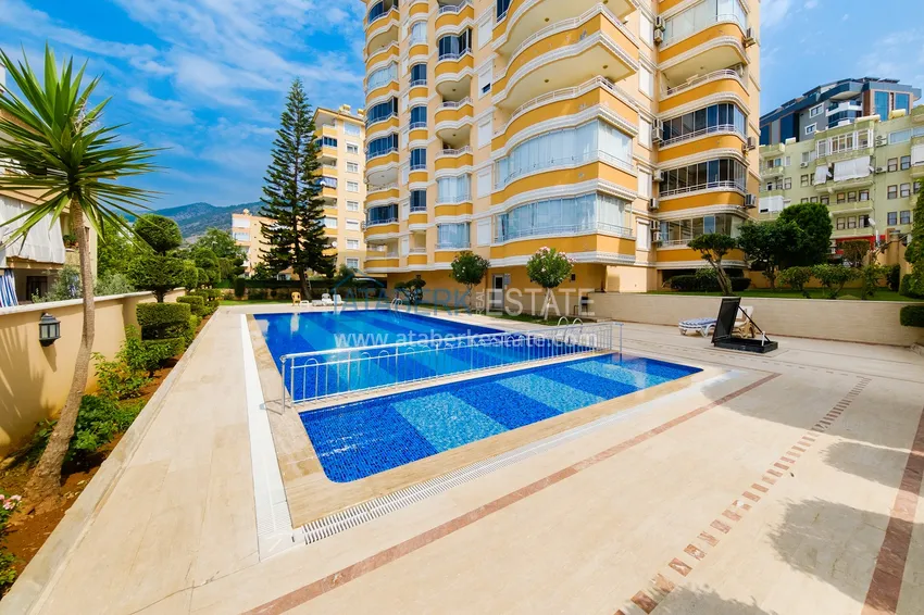 Przestronny, panoramiczny dwupoziomowy penthouse w centrum Alanyi — umeblowany i wyposażony w saunę, odpowiedni na zezwolenie na pobyt  7 