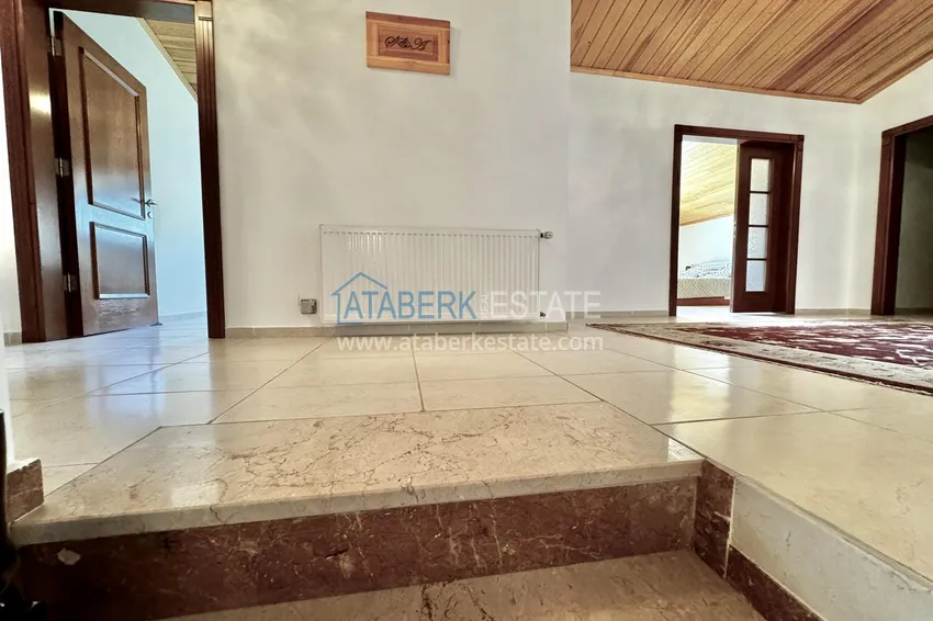 Kupuj  Przestronny, panoramiczny dwupoziomowy penthouse w centrum Alanyi — umeblowany i wyposażony w saunę, odpowiedni na zezwolenie na pobyt  13 