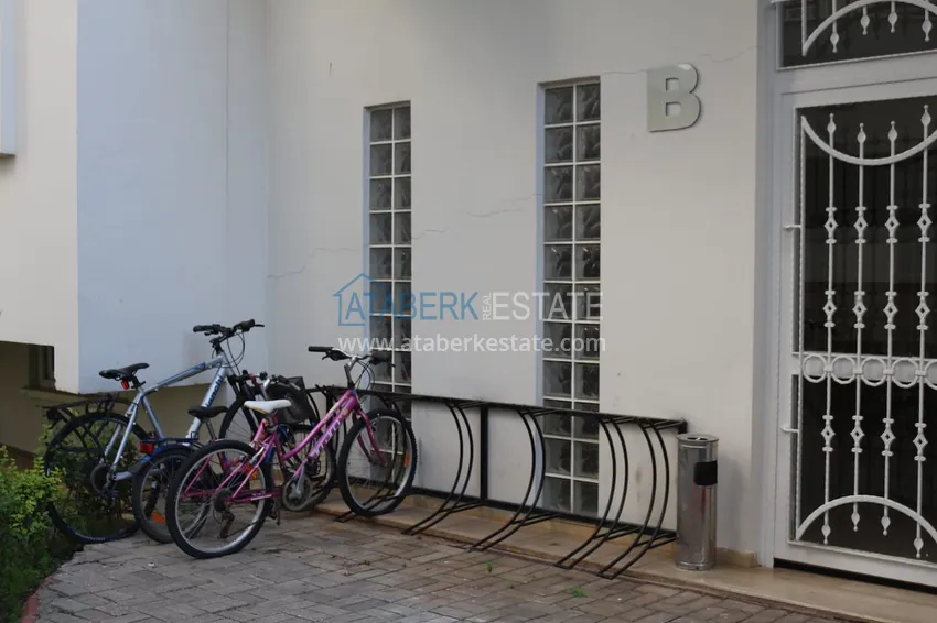 Penthouse - dwupoziomowy 3+1 z oddzielną kuchnią i widokiem na morze w Alanya, dzielnica Oba  11 