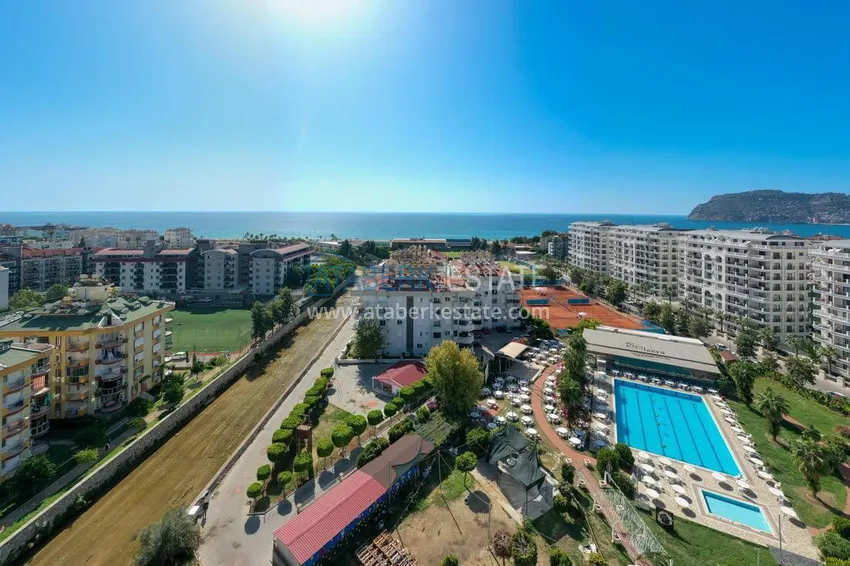 Penthouse - dwupoziomowy 3+1 z oddzielną kuchnią i widokiem na morze w Alanya, dzielnica Oba  2 