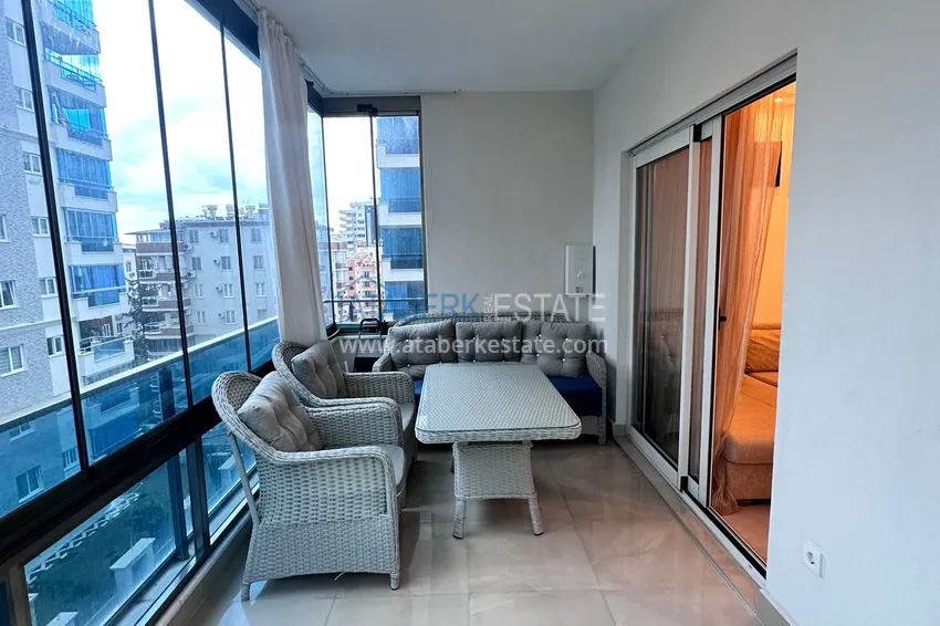 Kupuj  Apartament 1+1 81 m2 z przeszklonym balkonem w Mahmutlar — opcja pod klucz  12 