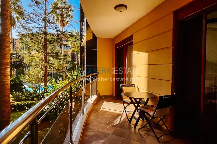 Kupuj  Apartament 3+1 przy plaży w centrum Alanyi, liniowy, umeblowany, opcja zezwolenia na pobyt 16 