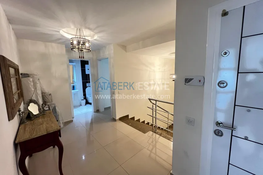 Kupuj  Duplex 4+1 z ogrodem w Kargicak — umeblowany, w luksusowym kompleksie 4 