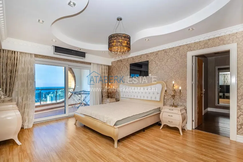 Kupuj  Luksusowy penthouse 3+1 z jacuzzi i tarasem — ekskluzywna opcja w Mahmutlar 11 