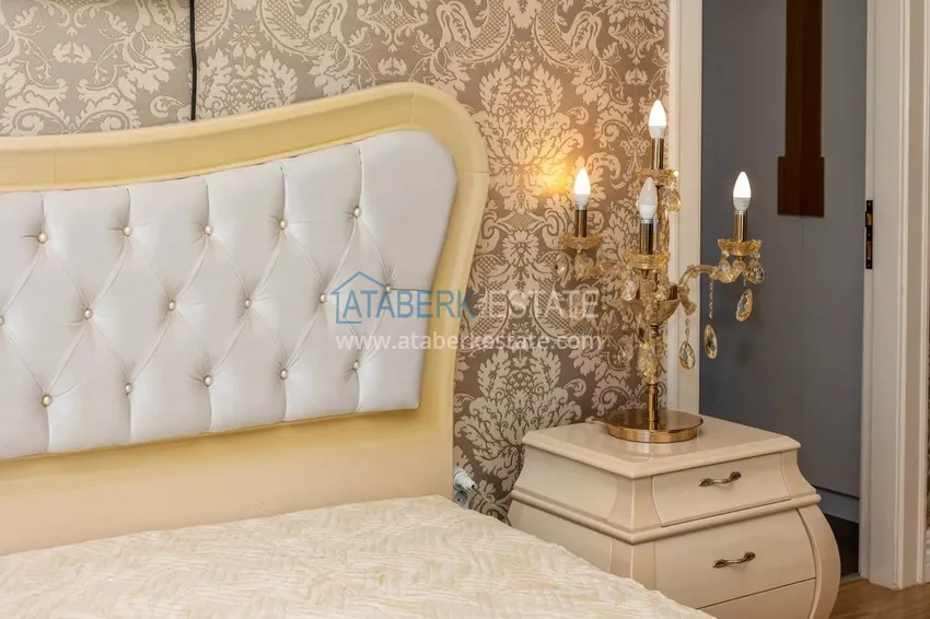 Kupuj  Luksusowy penthouse 3+1 z jacuzzi i tarasem — ekskluzywna opcja w Mahmutlar 13 