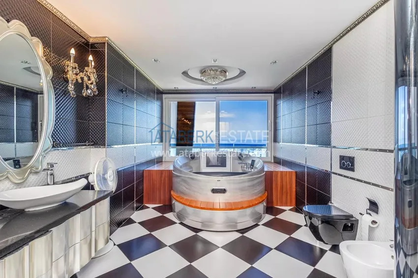 Kupuj  Luksusowy penthouse 3+1 z jacuzzi i tarasem — ekskluzywna opcja w Mahmutlar 18 