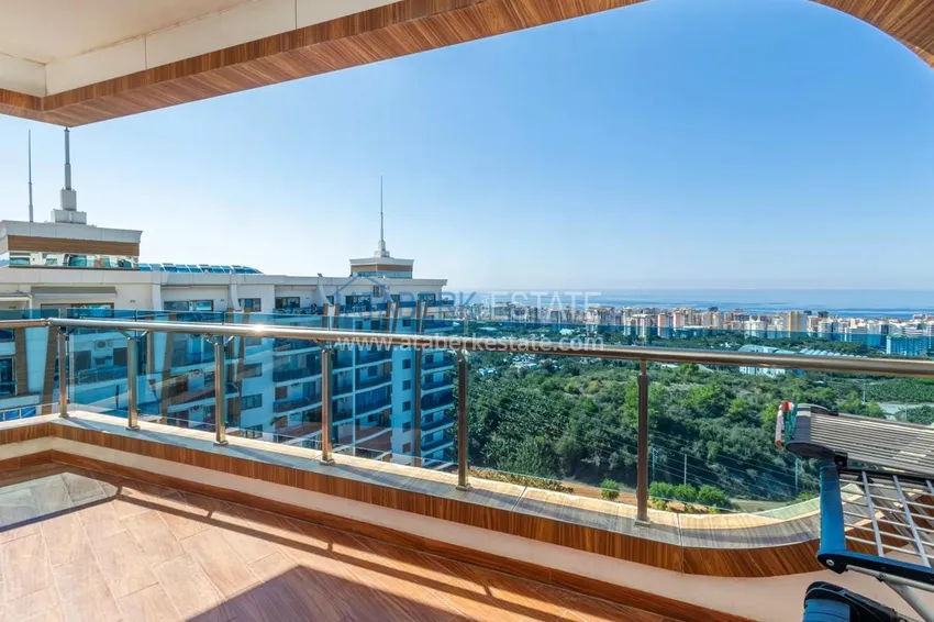 Kupuj  Luksusowy penthouse 3+1 z jacuzzi i tarasem — ekskluzywna opcja w Mahmutlar 29 