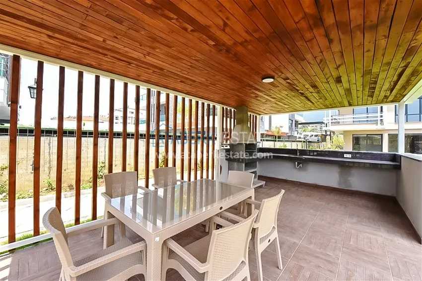 Apartament 2+1 z meblami i widokiem na góry to przytulna opcja w rozsądnej cenie 9 