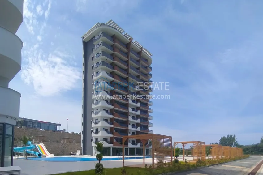 Apartament 1+1 umeblowany od właściciela w Mahmutlar — kompleks mieszkalny z obsługą hotelową i prywatną plażą 4 