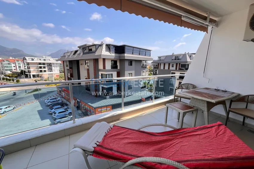 Kupuj  Dwupoziomowy penthouse 2+1 z meblami i widokiem na miasto - w okolicy Oba 25 