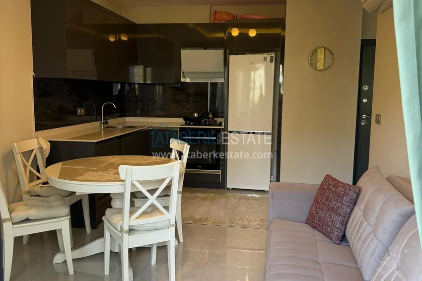 Kupuj  Apartament 1+1 umeblowany od właściciela w Mahmutlar — kompleks mieszkalny z obsługą hotelową i prywatną plażą 4 