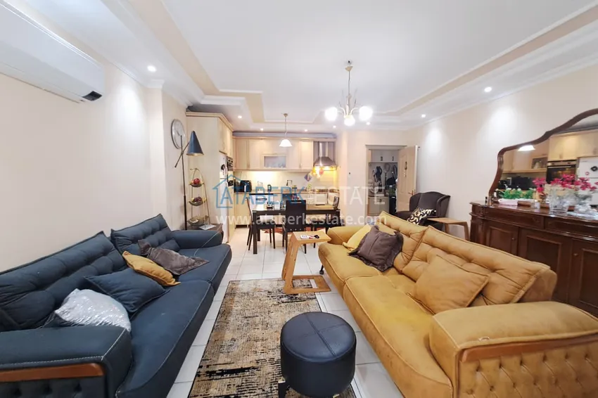 Kupuj  Apartament 2+1 w Alanyi, Oba — umeblowany, z dużym przeszklonym balkonem i dogodną lokalizacją 5 