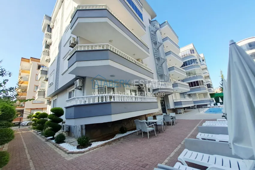 Apartament 2+1 w Alanyi, Oba — umeblowany, z dużym przeszklonym balkonem i dogodną lokalizacją 8 