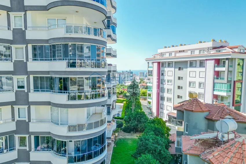 Apartament 2+1 z widokiem na morze w dzielnicy Alanya Mahmutlar  9 