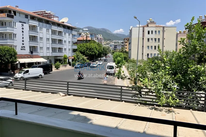 Kupuj Apartament 1+1 z meblami i widokiem na góry — 200 metrów od morza, okolica Oba 17 