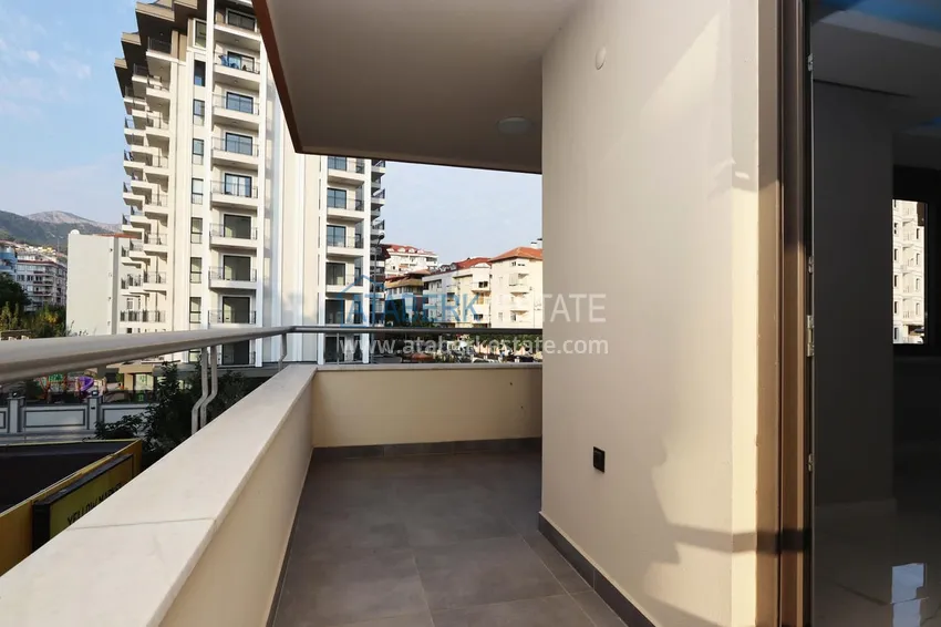 Kupuj  Apartament 1+1 na zezwolenie na pobyt w rejonie Oba — po kapitalnych naprawach, zaledwie 200 metrów od morza 21 