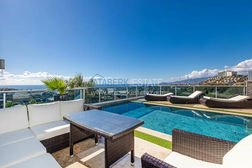 Elegancka willa 3+1 z panoramicznym widokiem na morze i góry w elitarnym kompleksie — Alanya, dzielnica Kargicak 2 