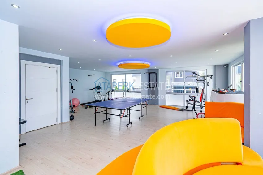 Apartament 2+1 w Alanya, dzielnica Cikcilli - umeblowane, oddzielna kuchnia i trzy balkony 11 