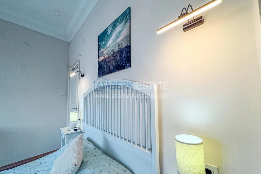 Kupuj  Apartament 3+1 na zezwolenie na pobyt w Alanyi, dzielnica Kale - umeblowany i z panoramicznym widokiem na morze i port  30 