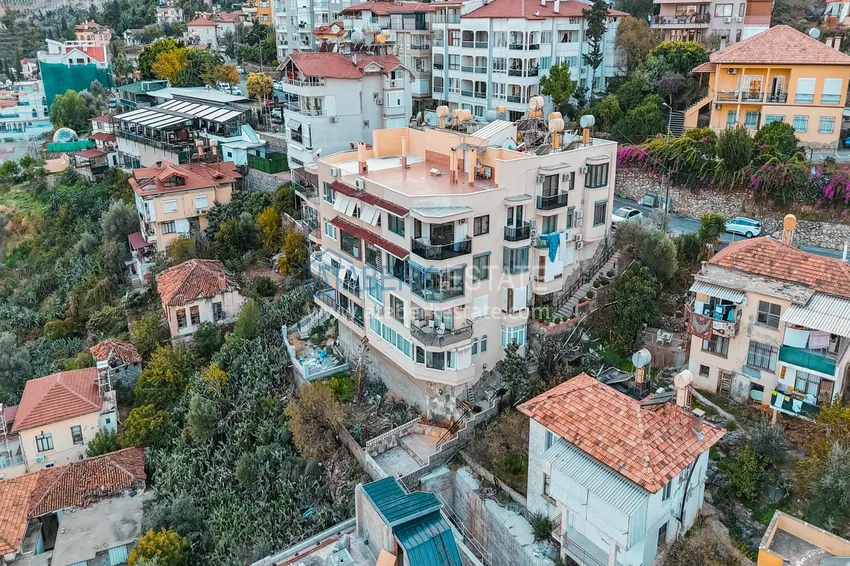 Apartament 3+1 na zezwolenie na pobyt w Alanyi, dzielnica Kale - umeblowany i z panoramicznym widokiem na morze i port  3 