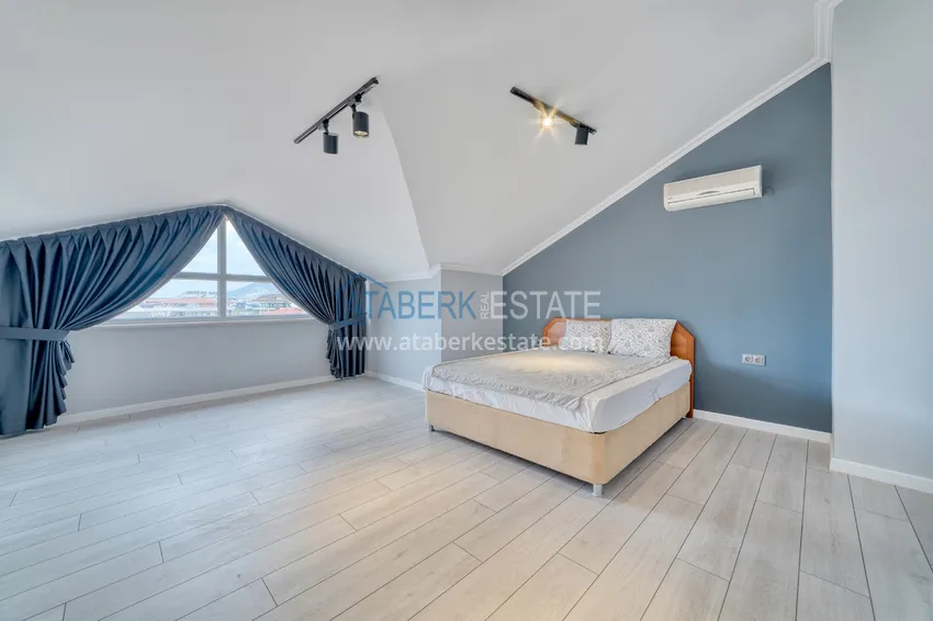 Kupuj  Duplex 4+1 w Alanya, dzielnica Oba - umeblowany penthouse na zezwolenie na pobyt 14 