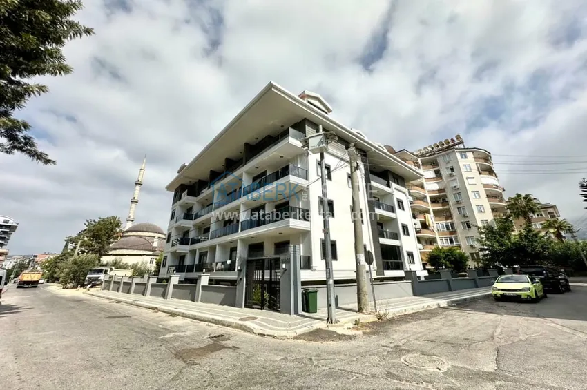 Apartament 1+1 w centrum Alanyi — nieruchomość na zezwolenie na pobyt i obywatelstwo 1 