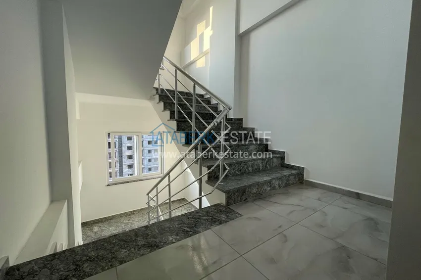 Apartament 2+1 w Alanya, dzielnica Mahmutlar - nowe meble i widok na morze 21 