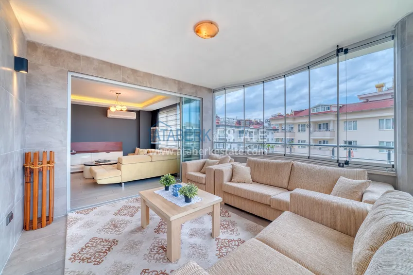Kupuj  Duplex 4+1 w Alanya, dzielnica Oba - umeblowany penthouse na zezwolenie na pobyt 7 