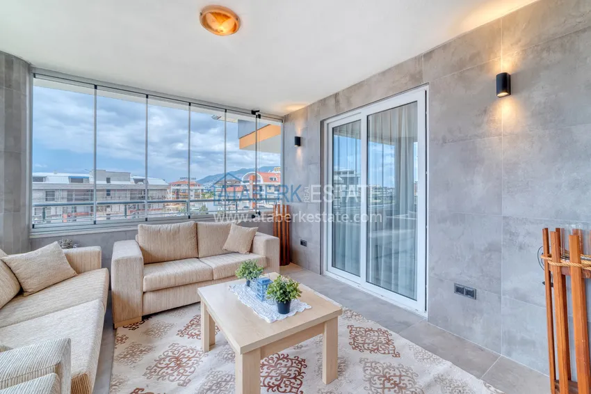 Kupuj  Duplex 4+1 w Alanya, dzielnica Oba - umeblowany penthouse na zezwolenie na pobyt 8 