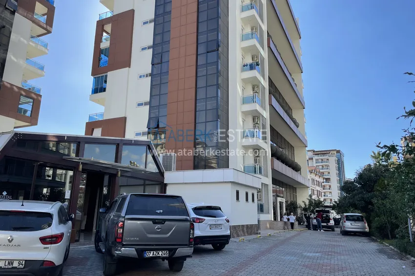 Apartament 2+1 w Cikcilli - nadaje się do pozwolenia na pobyt i obywatelstwo, doskonała lokalizacja w pobliżu Alanyum 16 