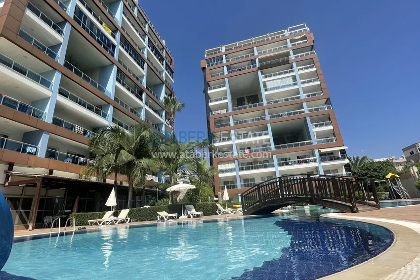 Apartament 2+1 w Cikcilli - nadaje się do pozwolenia na pobyt i obywatelstwo, doskonała lokalizacja w pobliżu Alanyum 2 