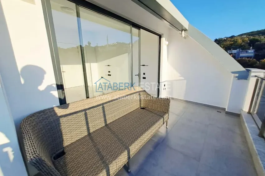 Kupuj  Dwupoziomowy penthouse 3+1 w Kargicak - z panoramicznym widokiem i designerską przebudową  22 