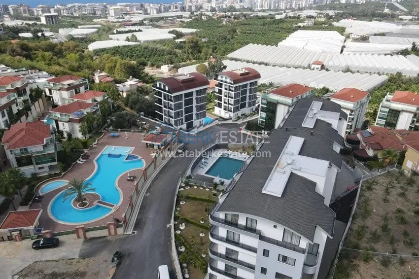 Dwupoziomowy penthouse 3+1 w Kargicak - z panoramicznym widokiem i designerską przebudową  3 