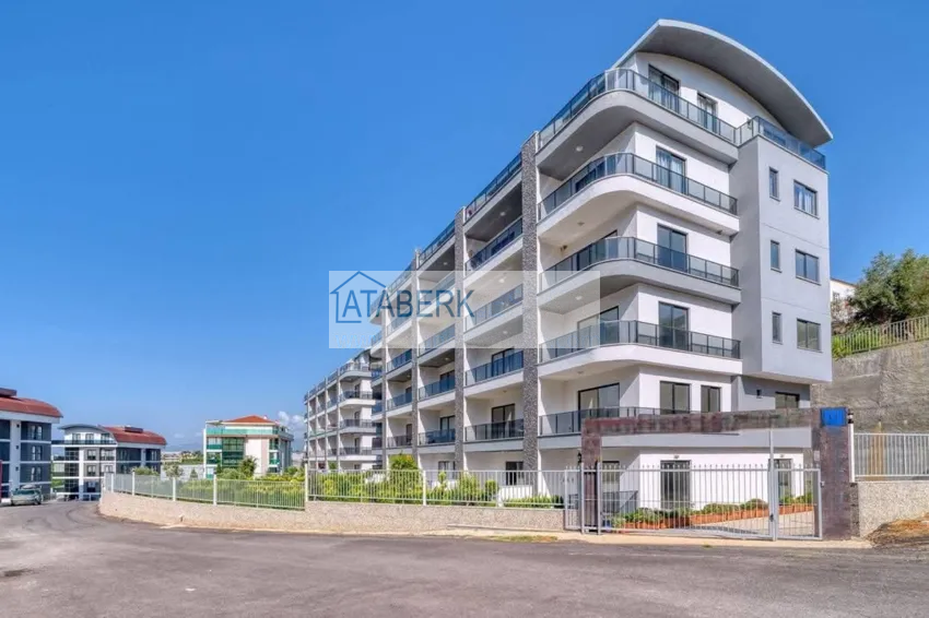 Dwupoziomowy penthouse 3+1 w Kargicak - z panoramicznym widokiem i designerską przebudową  4 